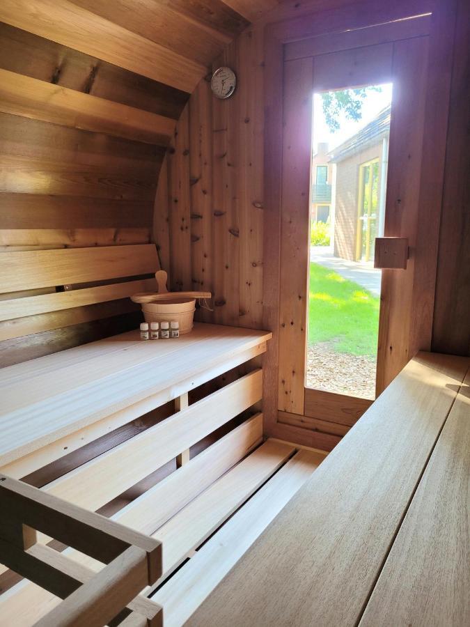 Retro Chic Wellness Met Hottub & Sauna Ewijk ภายนอก รูปภาพ